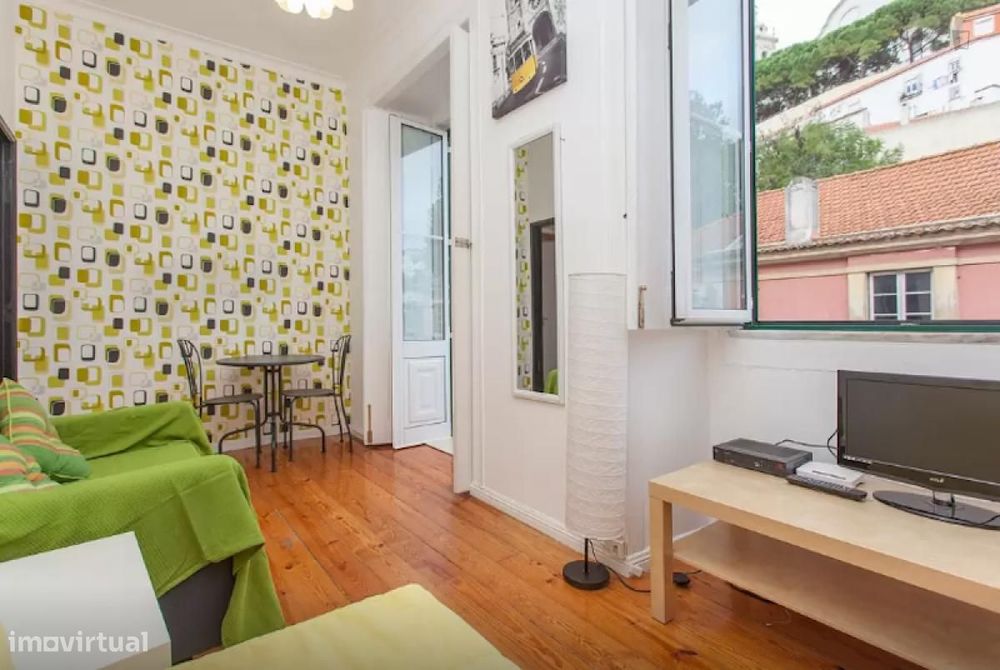 Apartamento com 2 quartos - localizado em Graça Lisbon