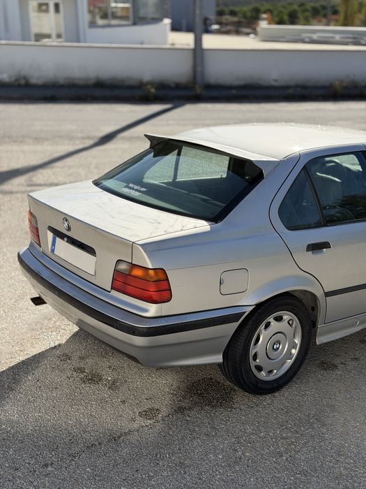 BMW E36 316i Sedan