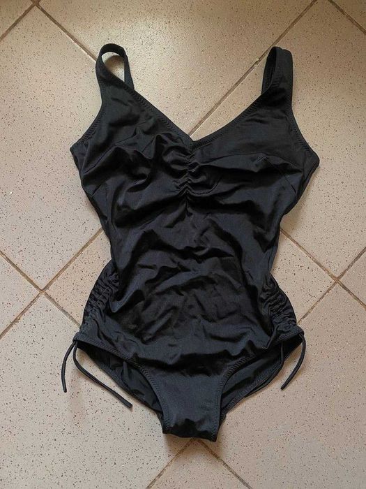 спортивний суцільний купальник, купальник, спортивный купальник