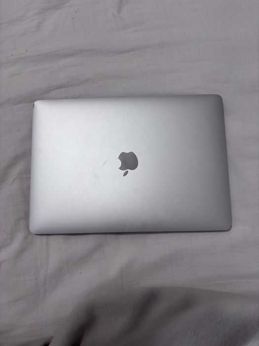 Macbook Pro 13" 2020