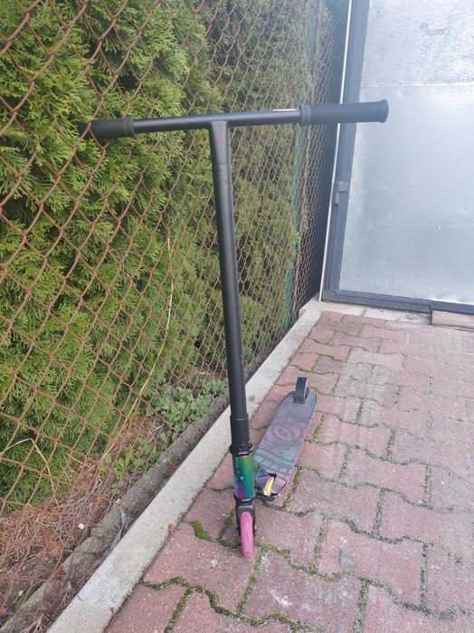 Sprzedam hulajnogę wyczynową Soke Evo Street.