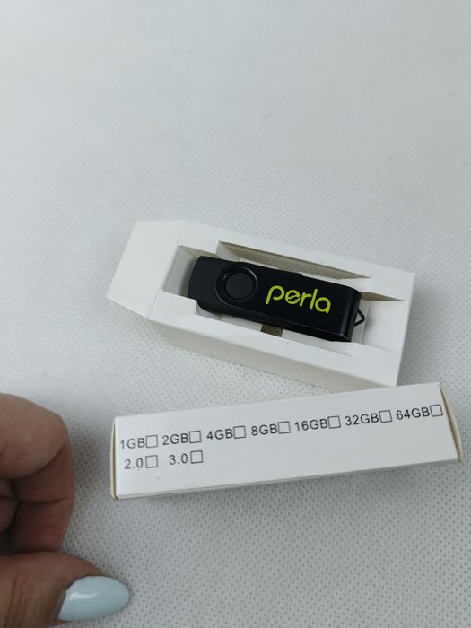 Nowy pendrive Perla USB