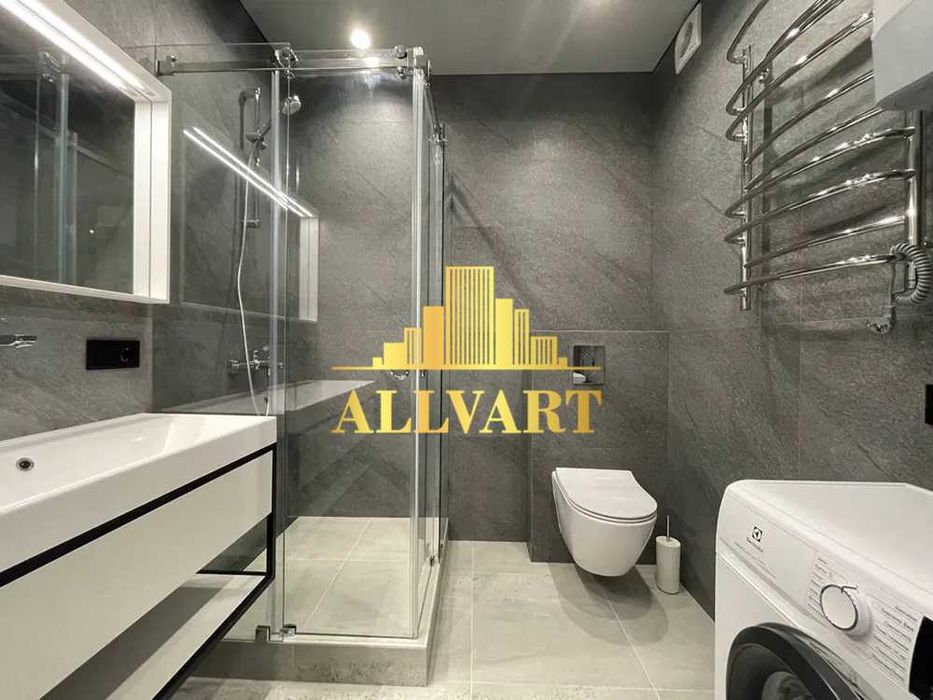 Продаж 1 кім. квартири з ремонтом  в Центрі, ЖК Manhattan, Метро КПІ