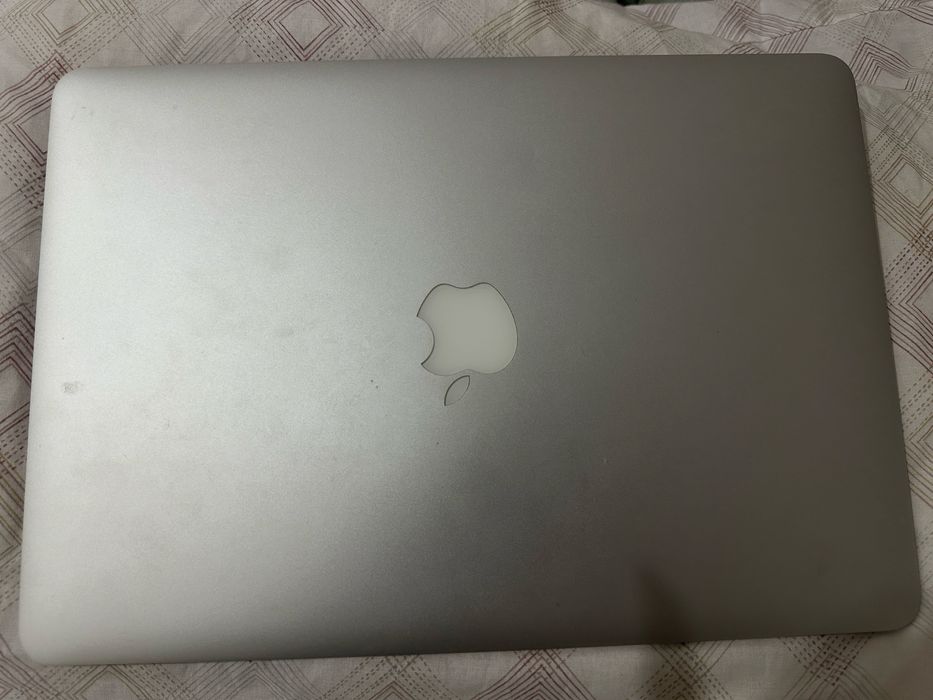 MacBook Air 13-inch