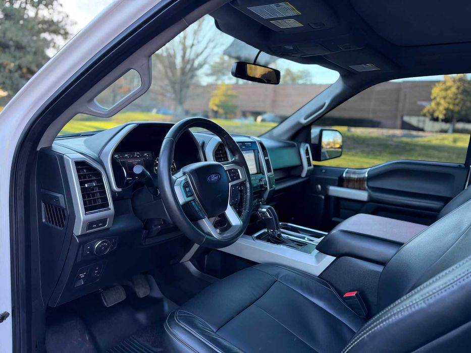Ford F-150 Lariat      2018