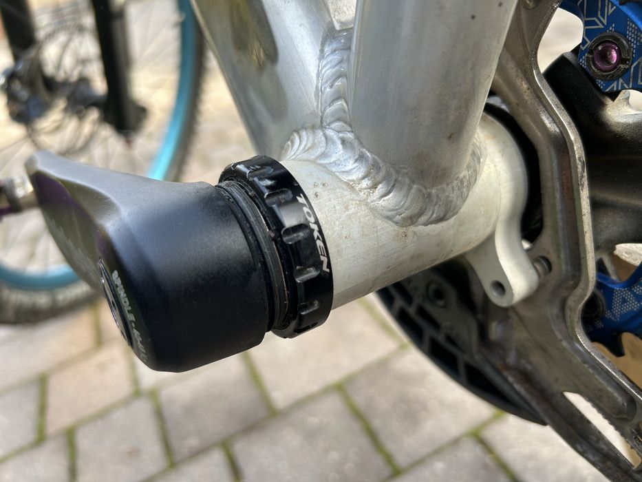 Rower zjazdowy Morewood Izimu