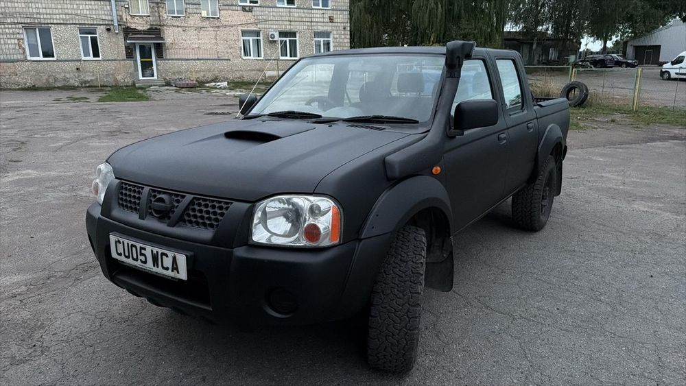 Nisan Navara D22