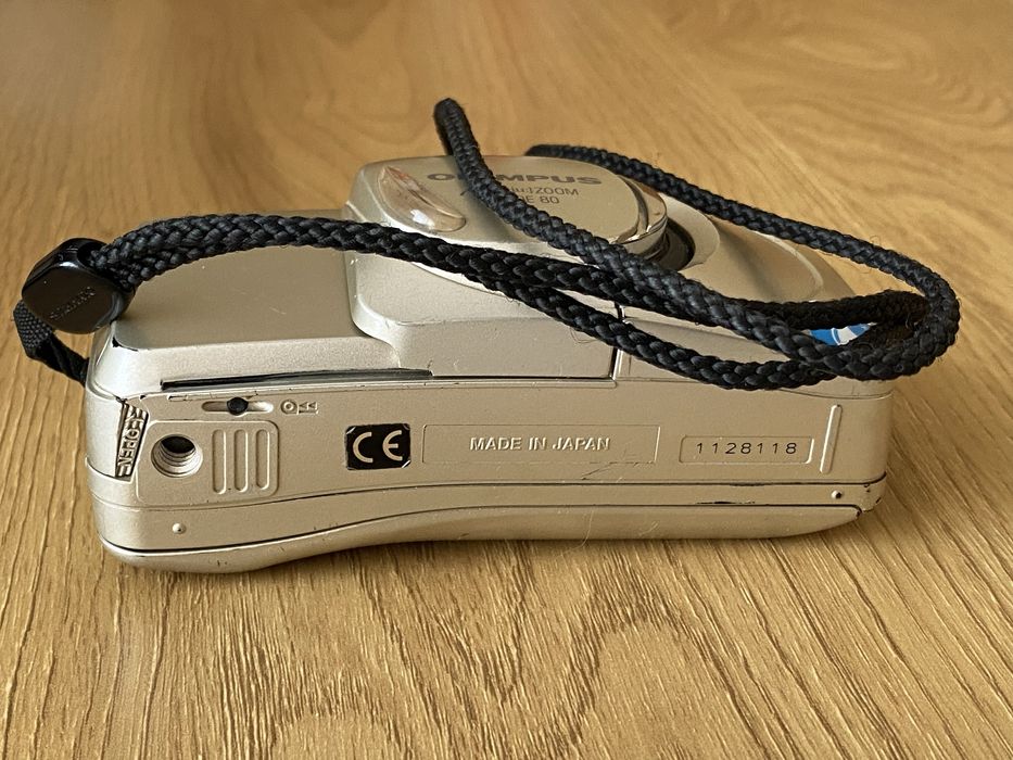 Olympus MJU Zoom Wide 80