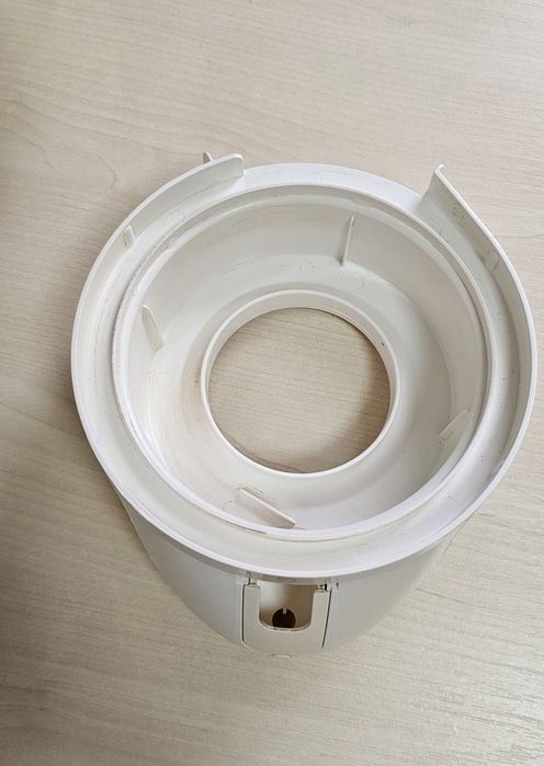 Соковитискач Moulinex BKA 14H