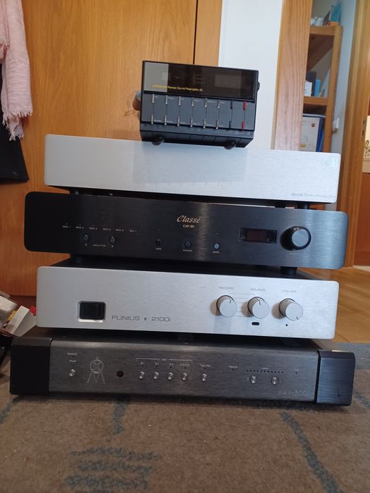 Amplificadores  Luxman lv 105u  híbrido  e Meridian 201 MKII e Advance Acoustic  MAP 305 imaculados