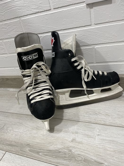 Ковзани фірмові, якісні, різних розмірів