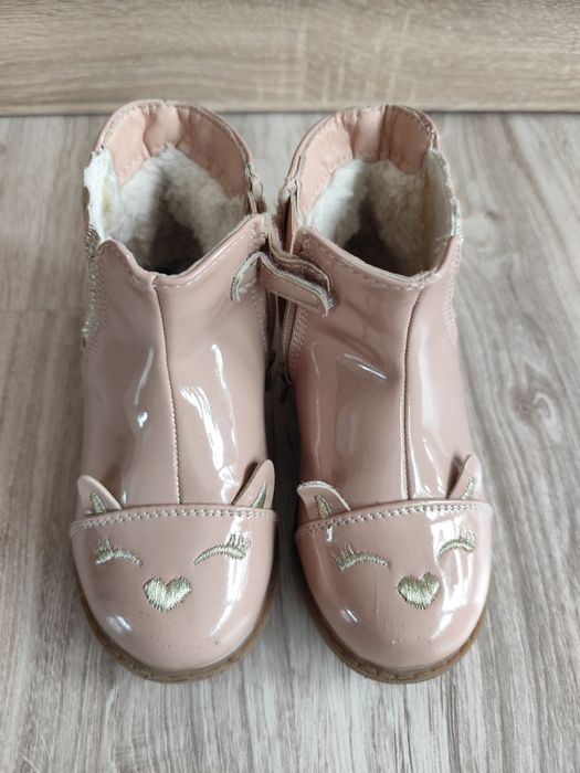 Lakierowane ocieplane botki kozaki Smyk dziewczynka 26