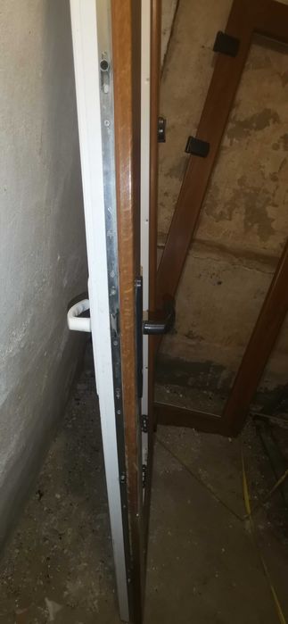 Дверь пластиковая, 1400×2000