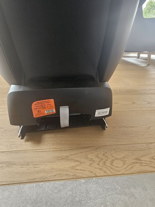 Britax Romer Advansafix IV R premium line