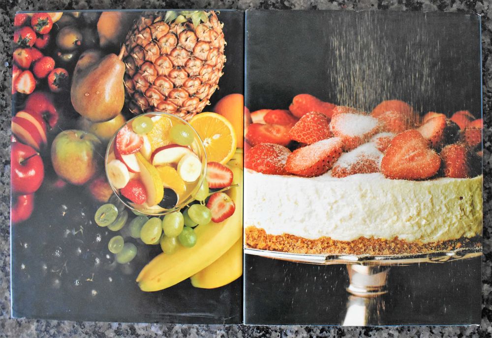 2 Livros: Classic Recipes & Simple Reciples