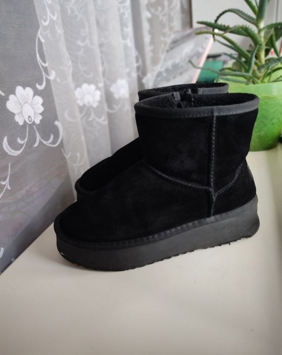Угги жіночі замш
