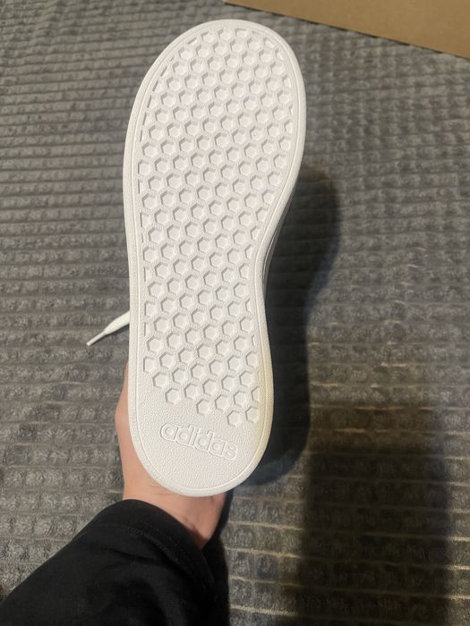 кросовки Adidas.