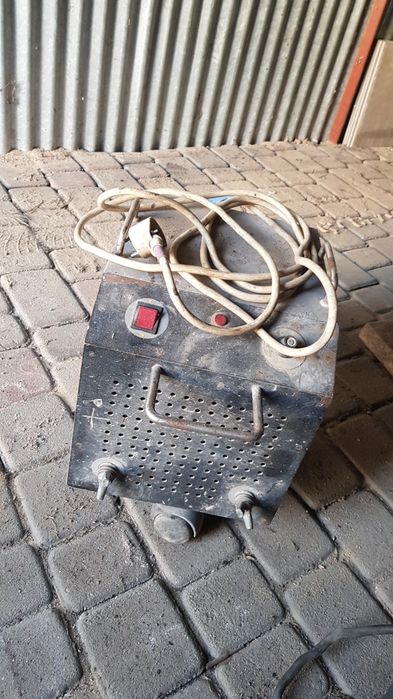 Spawarka  na gniazdkao