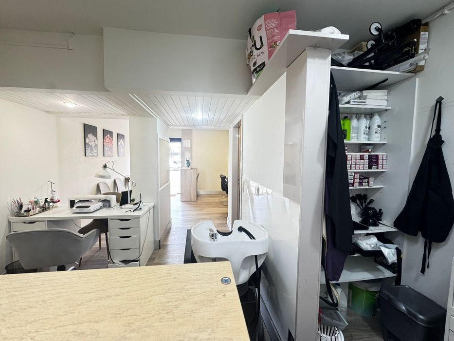 Arrendo espaço comercial
