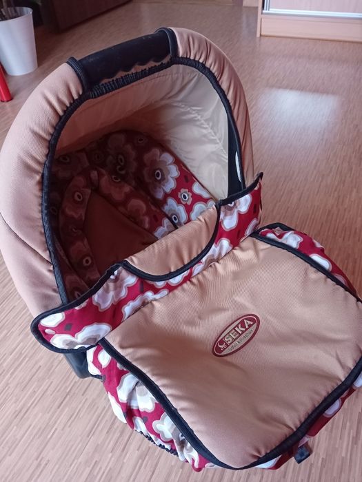 Fotelik nosidełko niemowlęce