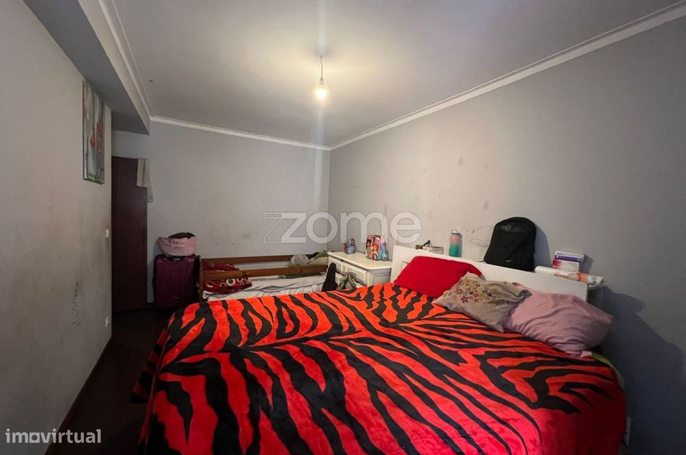 Apartamento T3 com garagem fechada junto ao Braga Shoping