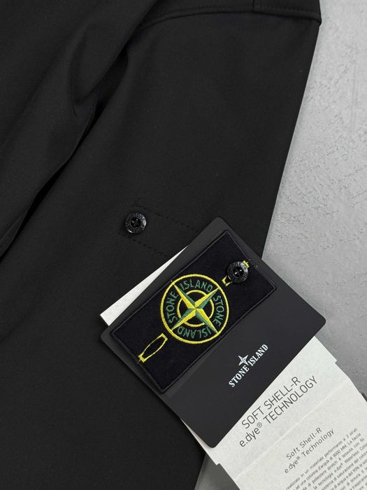 Чоловіча вітрівка Stone Island (2 кольори) / Soft-Shell