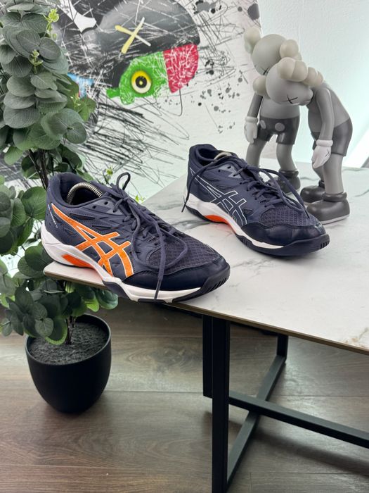Кросівки Asics Gel Rocket 41 розмір Е15238