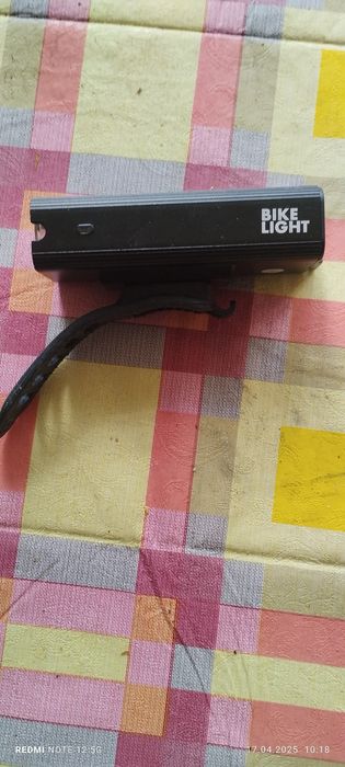 Велосипедный фонарик