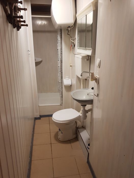 OKONIN-domek letniskowynad jeziorem