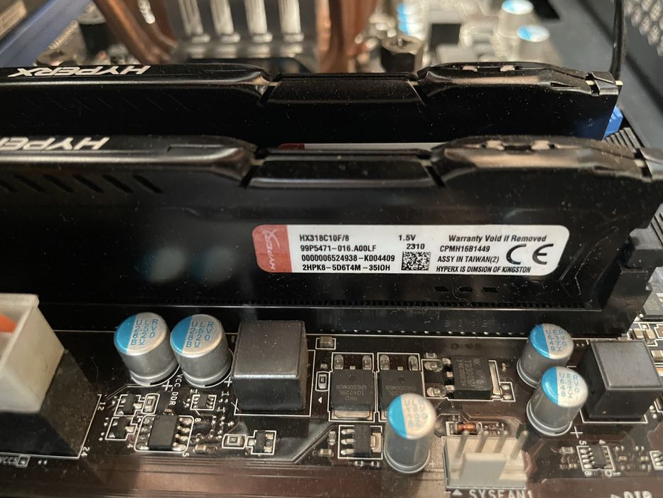 Intel Core I5 2500k; MSI B75MA-P45; 16 Gb (2x8) HyperX