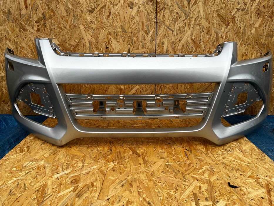 Zderzak przedni Ford KUGA MK-2