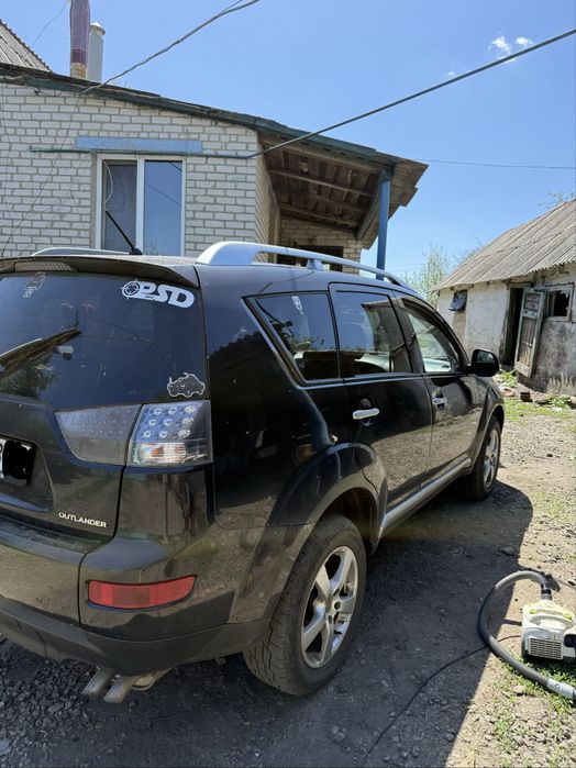 Mitsubishi Outlander XL 2.0