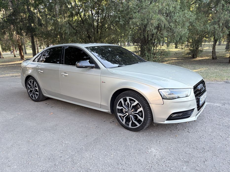 Audi A4 B8 рестайлинг