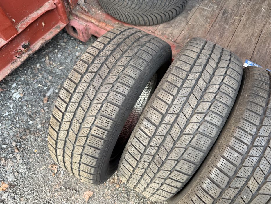 215/60/16 Continental ts815