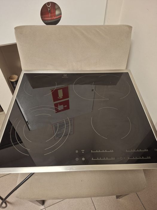 Płyta ceramiczna ELECTROLUX EHF46547XK