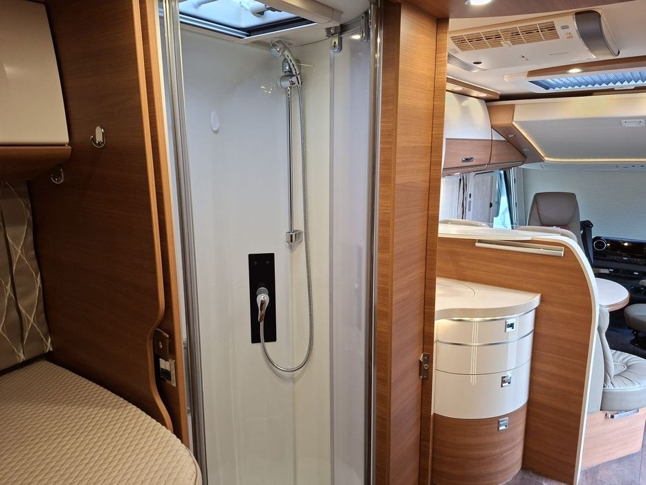 Carthago Chic C-Line 4.9 LE