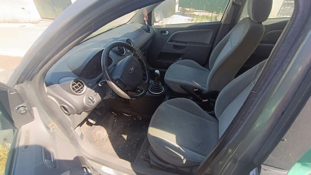 Ford Fiesta 1.4 Gasolina 2002