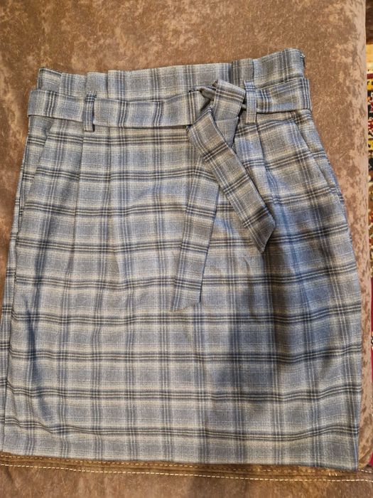 Стильна спідниця Dilvin розмір М