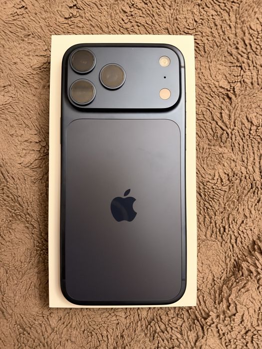 iPhone 17 pro max 512gb