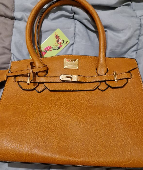 Malas novas ainda com etiqueta