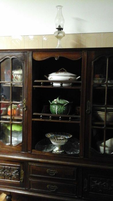 Móvel Louceiro Estilo Antigo