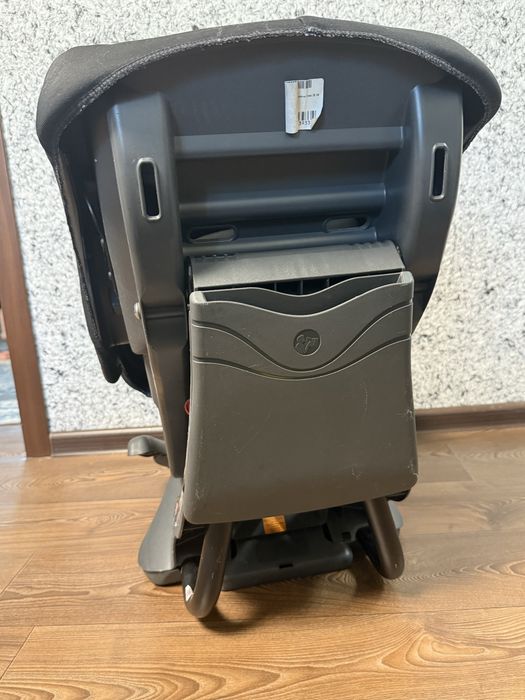 Авто крісло Britax romer 9-18 кг
