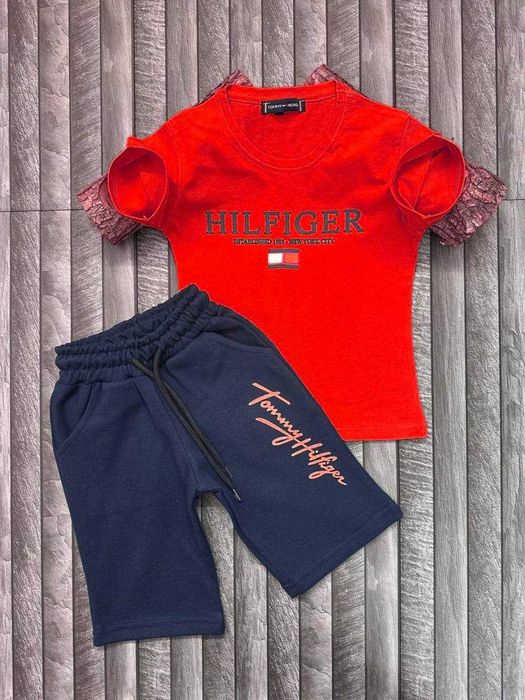 Conjuntos disponíveis 2 aos 16 anos