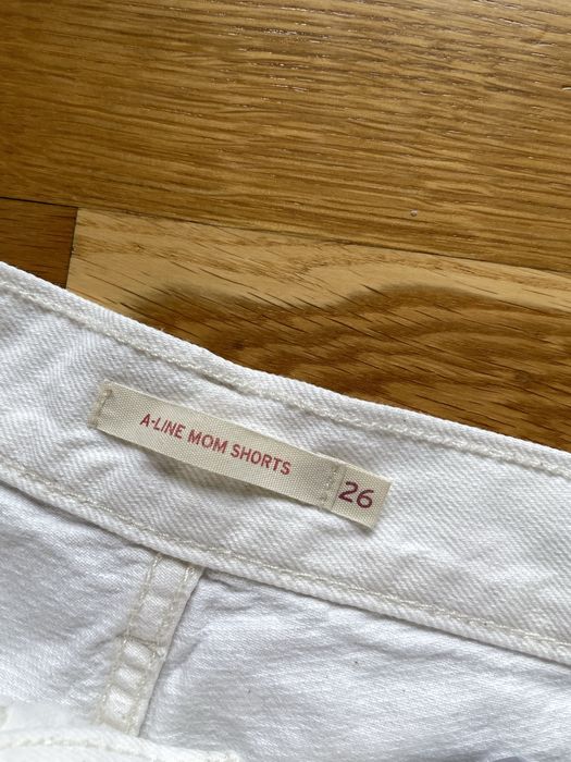 Spodenki szorty Levis damskie białe