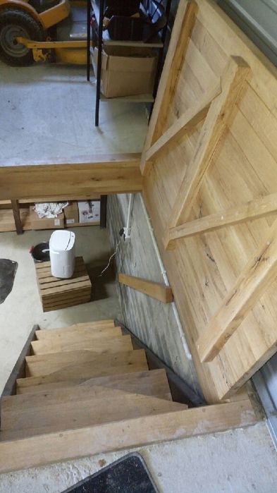 Schody drewniane na beton  , wolnostojace , kacze