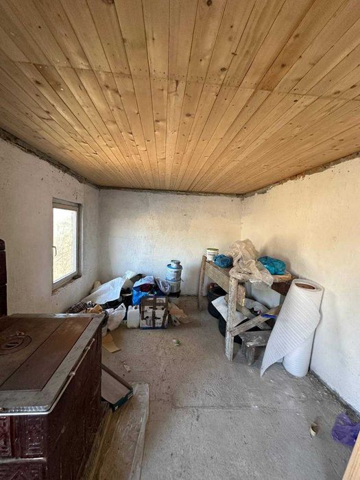 Продається земельна ділянка в селі Вікторів