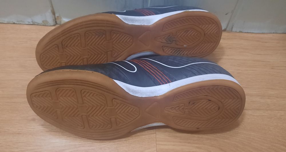 Buty halówki  41