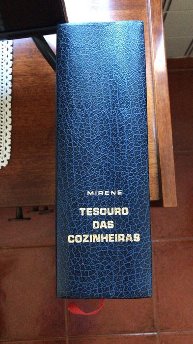 Livro “Tesouro das Cozinheiras”