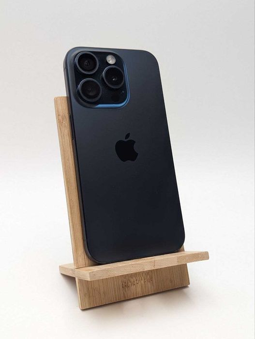 Apple iPhone 15 Pro 128GB Niebieski | eSim | bateria 100%