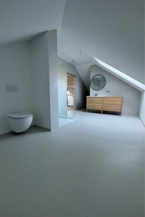 Posadzki zywiczne lub z mikrocementu ,mikrocement na podlogi i sciany